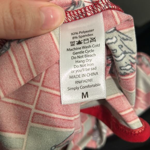 LulaRoe- stretch- Santa Trees Red Medium- Christmas Short Sleeve Holiday - Picture 6 of 7